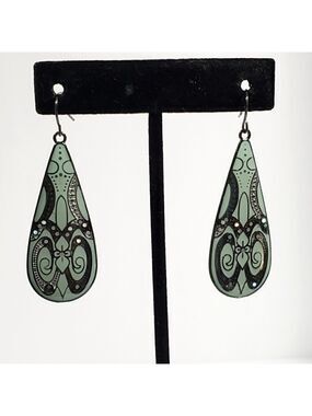 Natasha teardrop dangle metal resin overlay silver glitter sparkle earrings